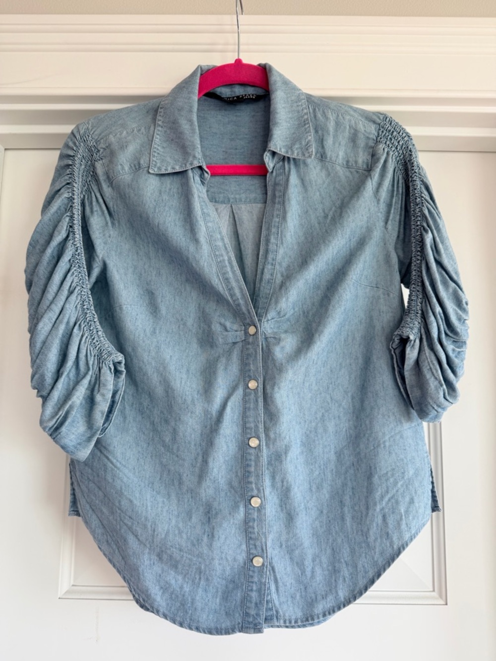 Veronica Beard Light Blue Chambray Denim Sleeve Button-Front Shirt